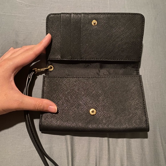 Calvin Klein phone wallet wrislet - Picture 2 of 2
